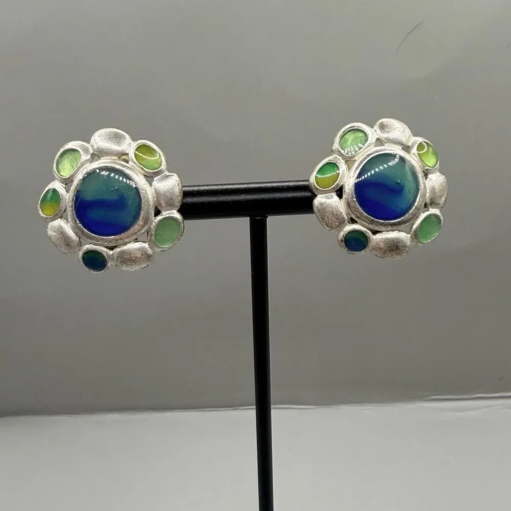VTG Anne Klein Round Western Boho Clip On Earrings Silver Tone Floral Blue Green